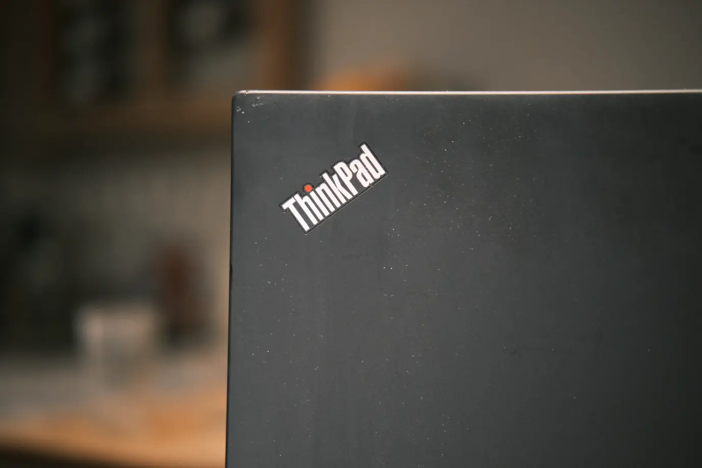 The ThinkPad logo on the lid of a P93